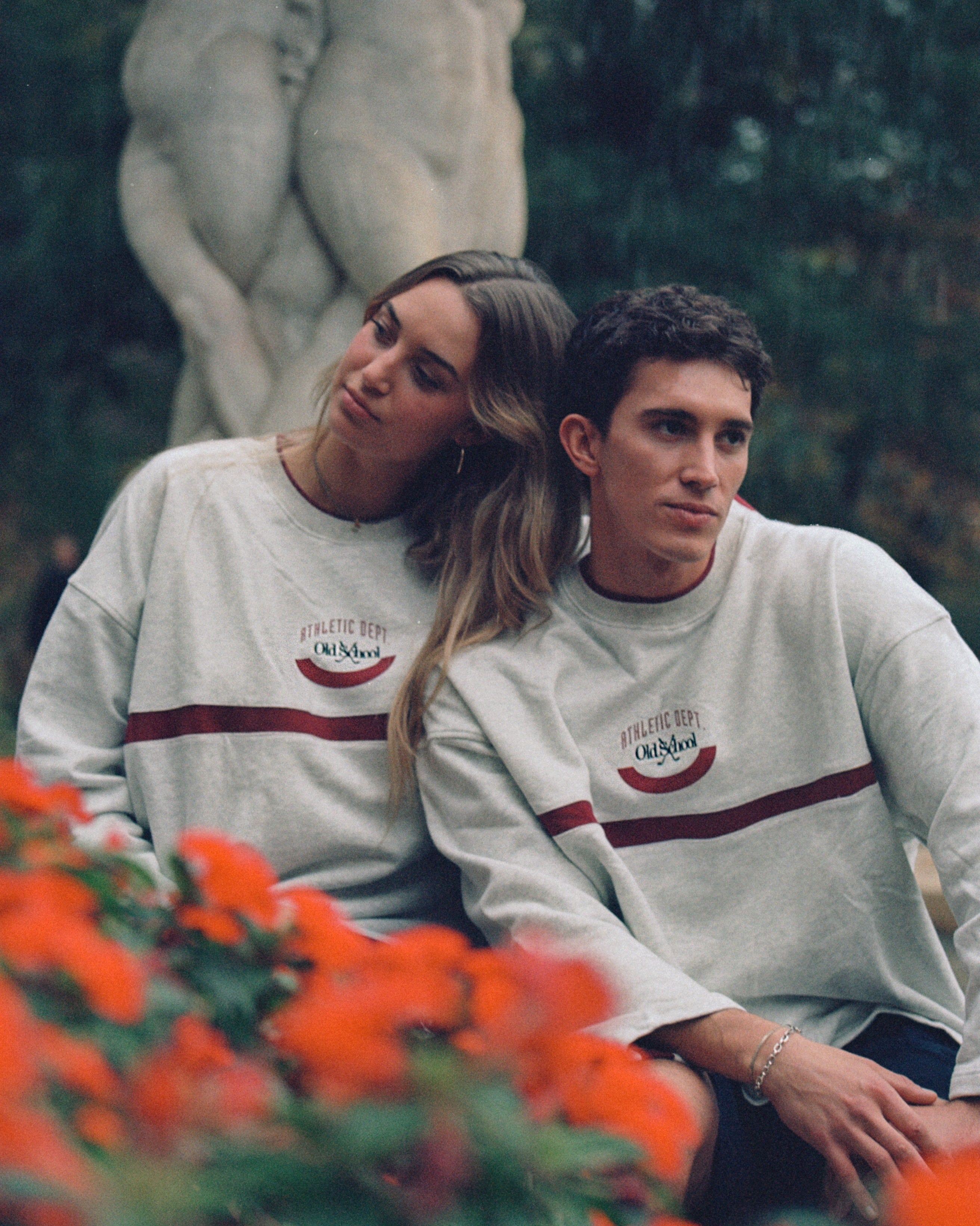 Sudadera gris Old's Club